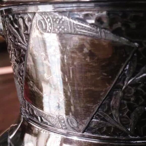 Antique Derby Silver Co #1606 Intricately Engraved Teapot Silverplated Tea Pot - Picture 9 of 14